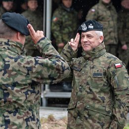 Multinational Division North East has a new commander — photo 10